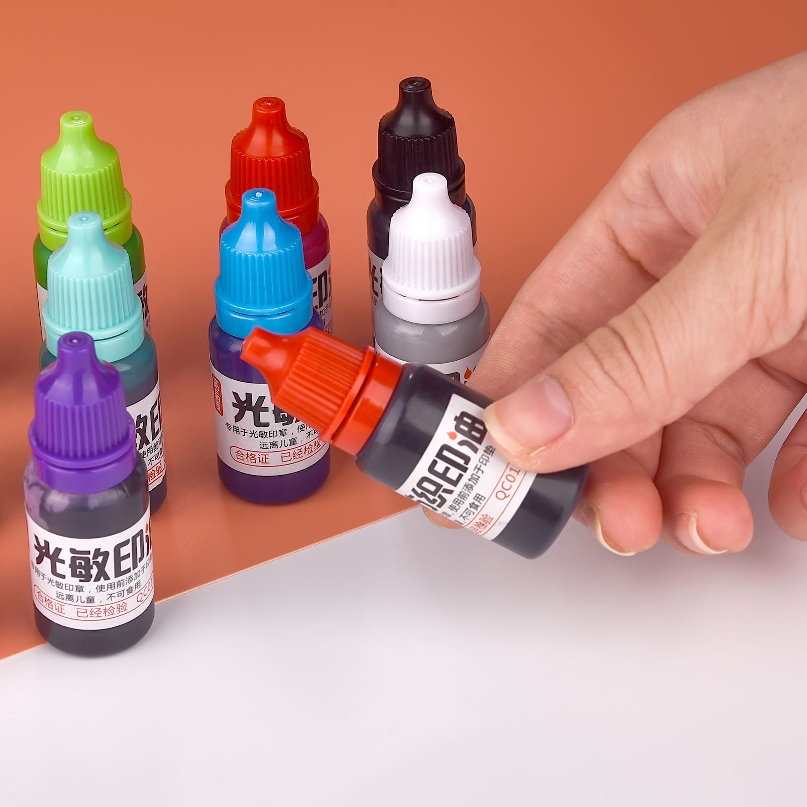 10ml tusz uzupełniający 13 kol – Stamping Ink Pad recenzja i cena